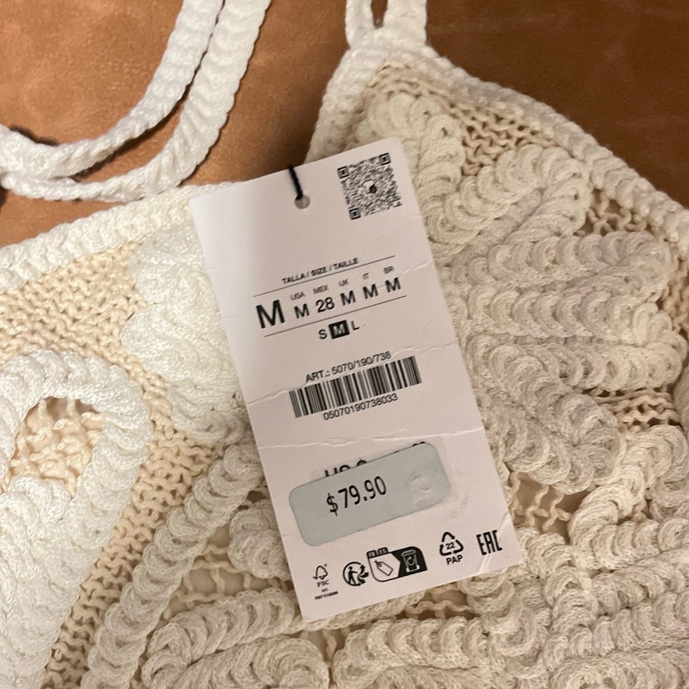 VIRAL NEW ! ZARA 2025 COLLECTION BLOGGER FAV DRESS 
M 
🚨FIRM PRICE NO DISCOUNT - Picture 5 of 15